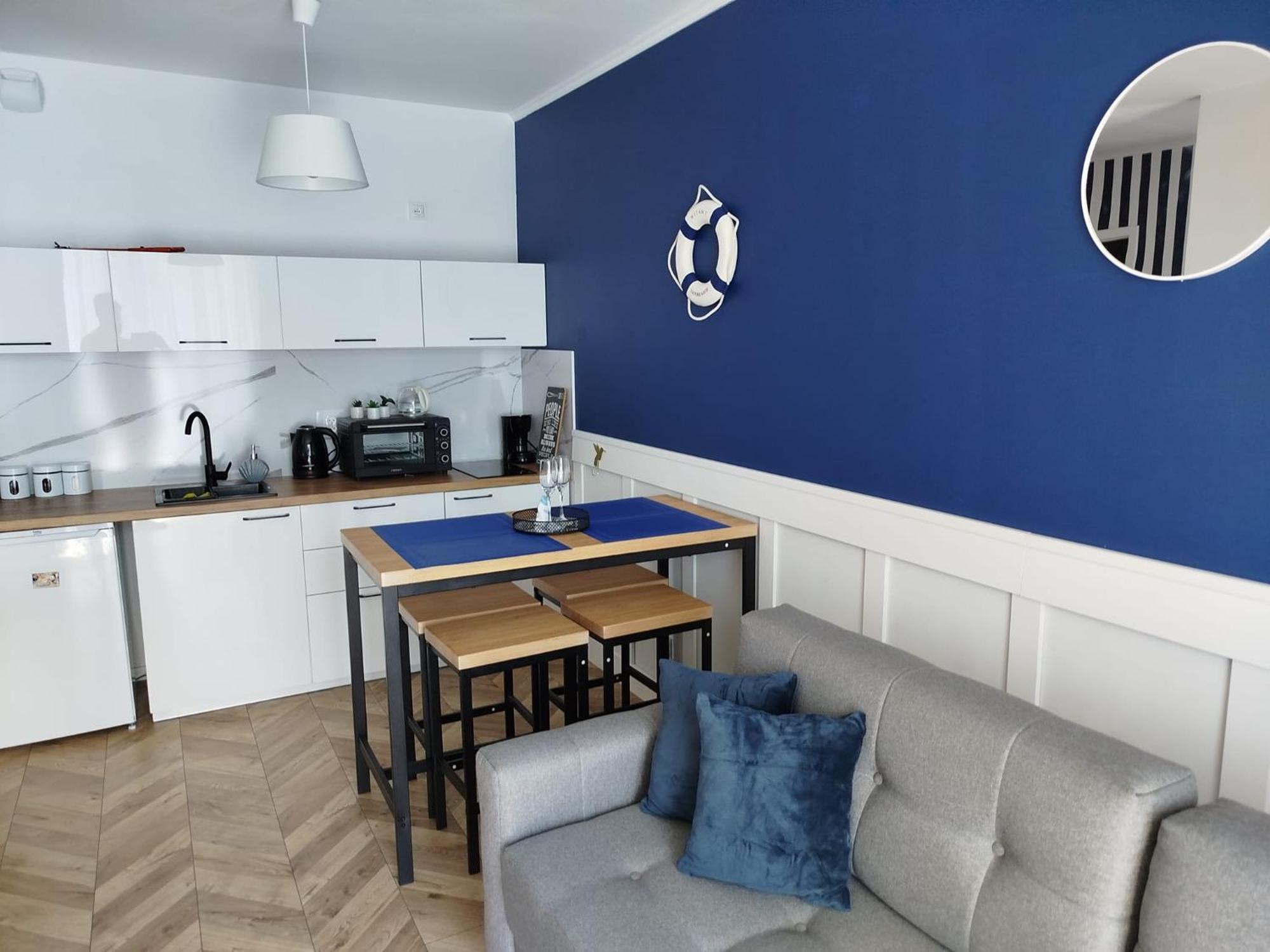 Trimare Blue