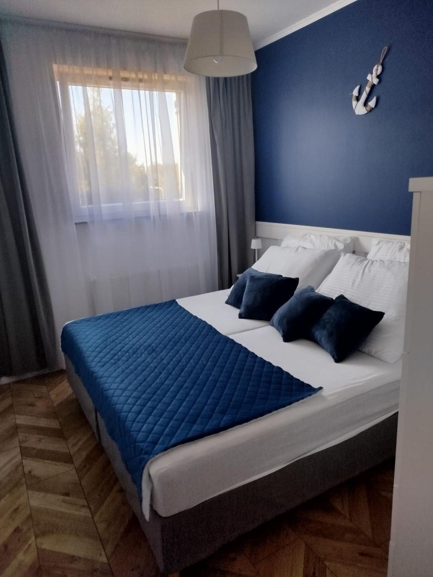 Trimare Blue